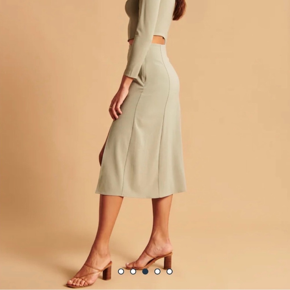 NWOT Abercrombie & Fitch Sage High Rise Midi Skirt with Slit - Picture 4 of 9